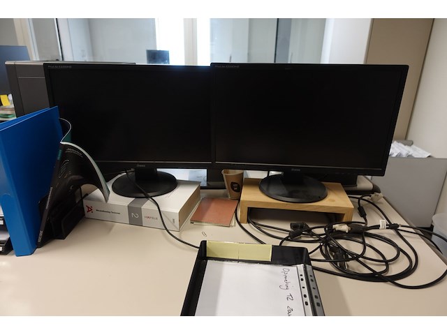 10x divers computerscherm - afbeelding 3 van  7