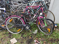 10x diverse fietsen - afbeelding 2 van  7