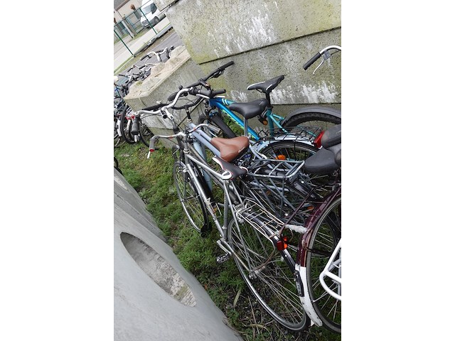 10x diverse fietsen - afbeelding 6 van  6