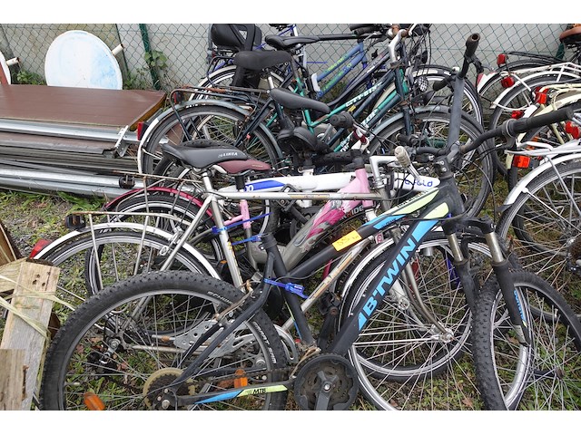 10x diverse fietsen - afbeelding 3 van  7