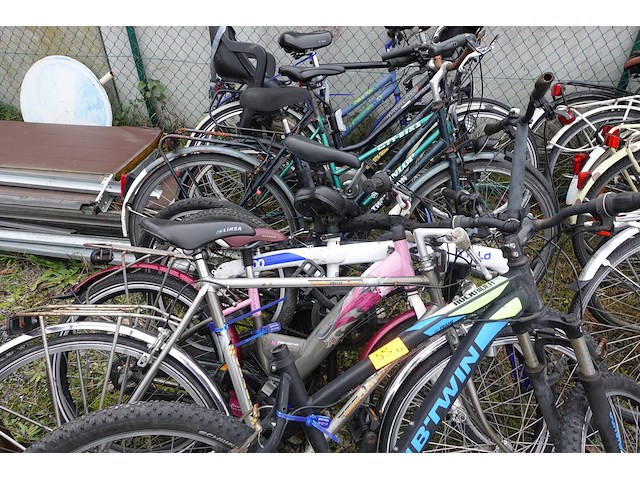 10x diverse fietsen - afbeelding 4 van  7
