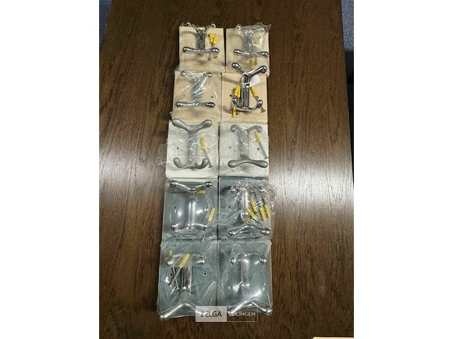 10x diverse kapstokjs - afbeelding 1 van  2