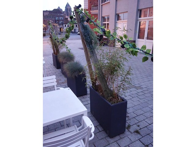 10x kunstof bloembak + verlichting - afbeelding 8 van  10