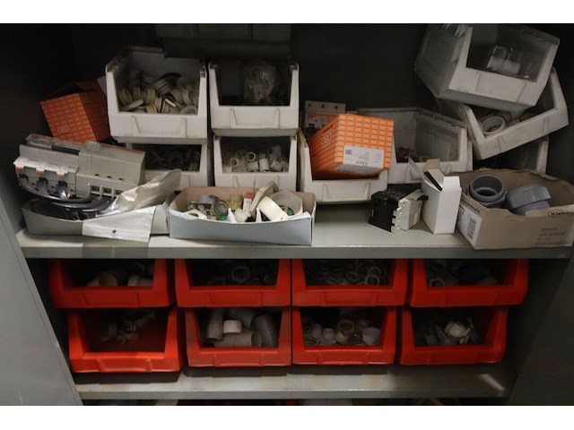 10x metalen kast + inhoud - afbeelding 17 van  25