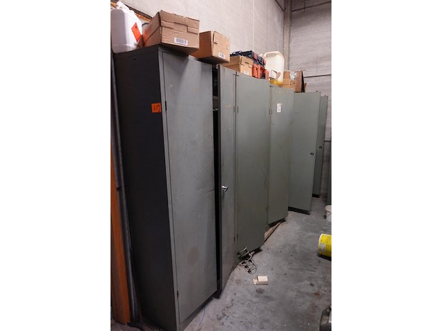 10x metalen kast + inhoud - afbeelding 1 van  25