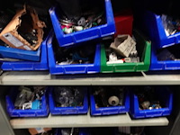 10x metalen kast + inhoud - afbeelding 4 van  25