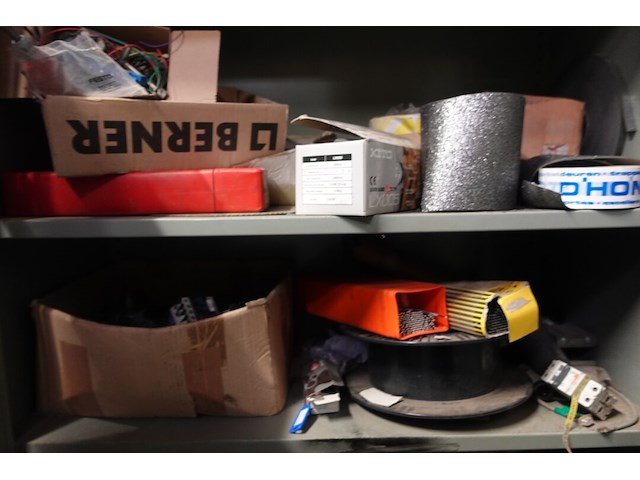 10x metalen kast + inhoud - afbeelding 8 van  25