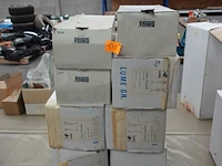 10x staandelamp & wandlamp cf light division