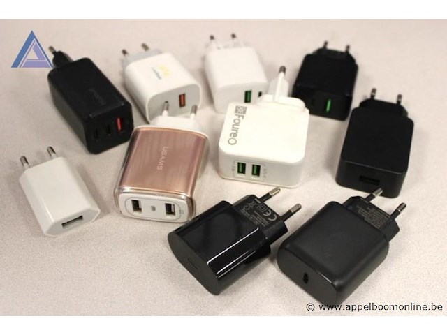 10x usb wandladers, diverse merken (o.a. usams, foureo, baseus), met diverse poorten, werking niet gekend - afbeelding 1 van  1