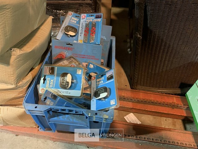 ± 10x werktafelklemmen + deurbeschermers - afbeelding 1 van  4