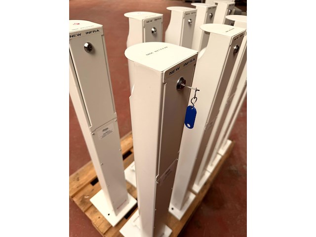 10x zeepdispenser,hoogte 1 m - afbeelding 1 van  4