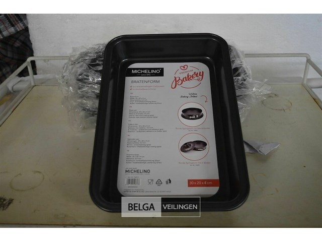 ± 11 bakvormen 30x20x4 cm - afbeelding 1 van  3