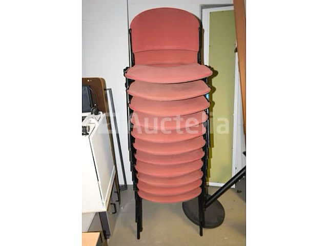11 bijpassende stoelen - afbeelding 1 van  5