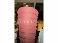 11 bijpassende stoelen - afbeelding 4 van  5