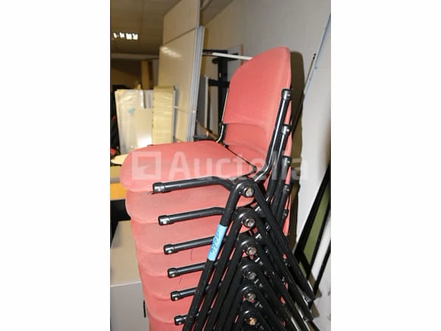 11 bijpassende stoelen - afbeelding 5 van  5