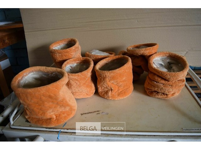 11 bloemmandjes - afbeelding 1 van  3