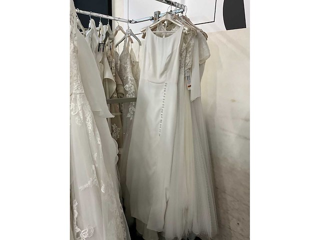 11 bruidsjurken rosa clara (totaalprijs) - afbeelding 26 van  27