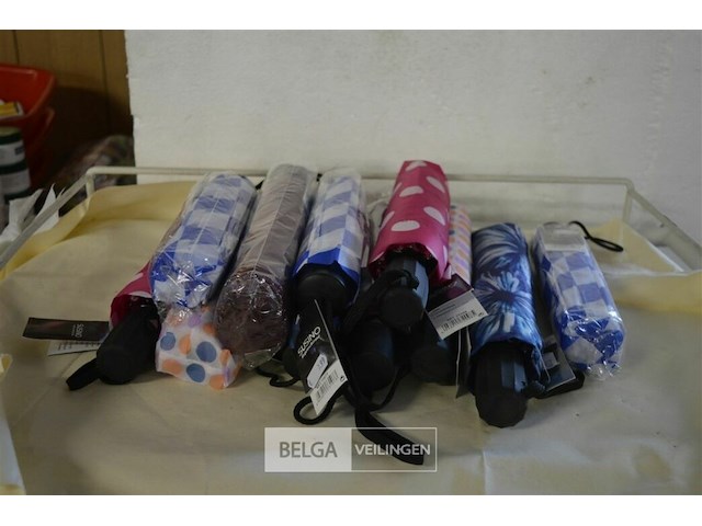 11 div paraplu`s - afbeelding 1 van  4