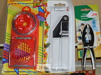 11 diverse keukenmaterialen - afbeelding 2 van  4