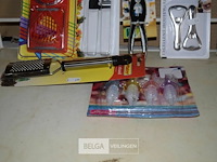 11 diverse keukenmaterialen - afbeelding 4 van  4