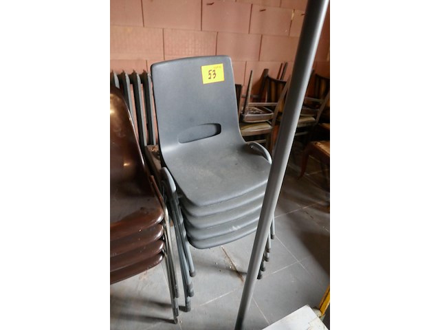11 diverse stoelen - afbeelding 2 van  4