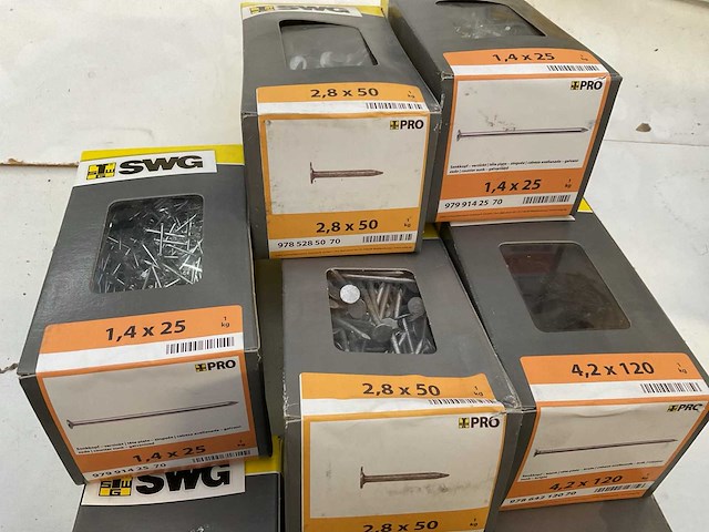 11 dozen bouten en nagels - afbeelding 5 van  6