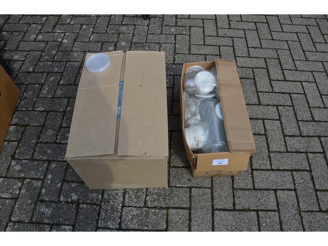 11 dozen met ronde pvc deksels en doosjes - afbeelding 4 van  7