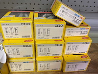 11 dozen pluggen - afbeelding 4 van  6