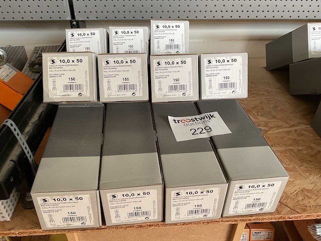 11 dozen pluggen - afbeelding 2 van  5