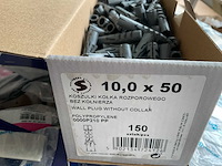 11 dozen pluggen - afbeelding 5 van  5