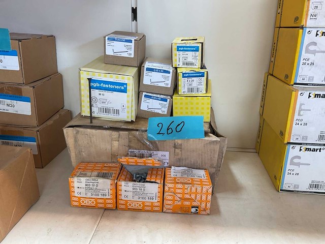 11 dozen puntduimen; schroeven; bevestigingsmaterialen - afbeelding 1 van  8
