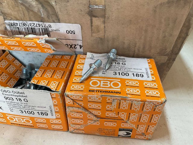 11 dozen puntduimen; schroeven; bevestigingsmaterialen - afbeelding 3 van  8