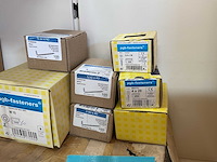11 dozen puntduimen; schroeven; bevestigingsmaterialen - afbeelding 6 van  8