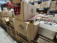 11 dozen vol cougar allerlei producten in karton - afbeelding 8 van  9