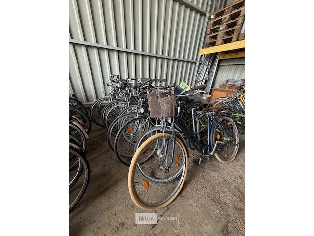 11 fietsen - afbeelding 1 van  7