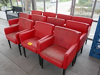11 horecastoelen rode kleur - afbeelding 2 van  3