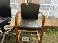 11 houten stoelen - afbeelding 3 van  3
