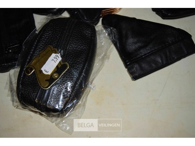 ±11 kleine geldbeugels - afbeelding 2 van  4