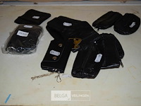 ±11 kleine geldbeugels - afbeelding 1 van  4