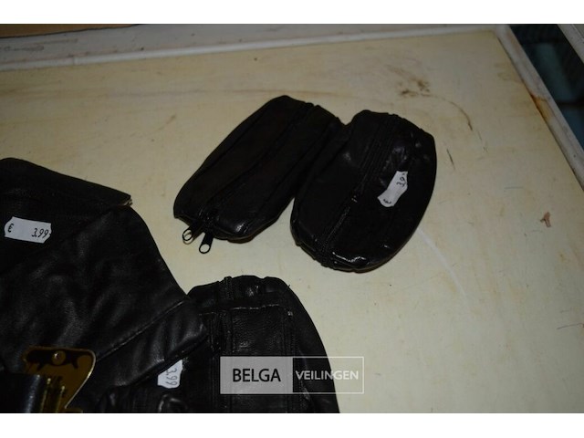 ±11 kleine geldbeugels - afbeelding 4 van  4