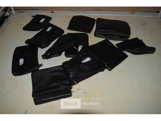 ±11 kleine geldbeugels - afbeelding 1 van  4