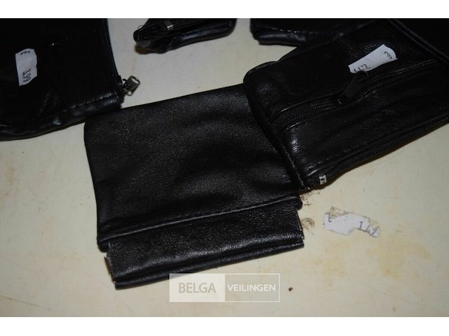 ±11 kleine geldbeugels - afbeelding 2 van  4