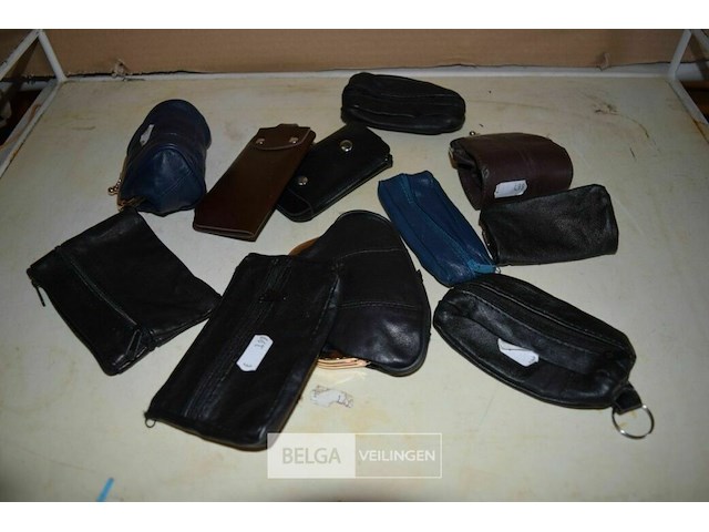 ±11 kleine geldbeugels - afbeelding 1 van  1