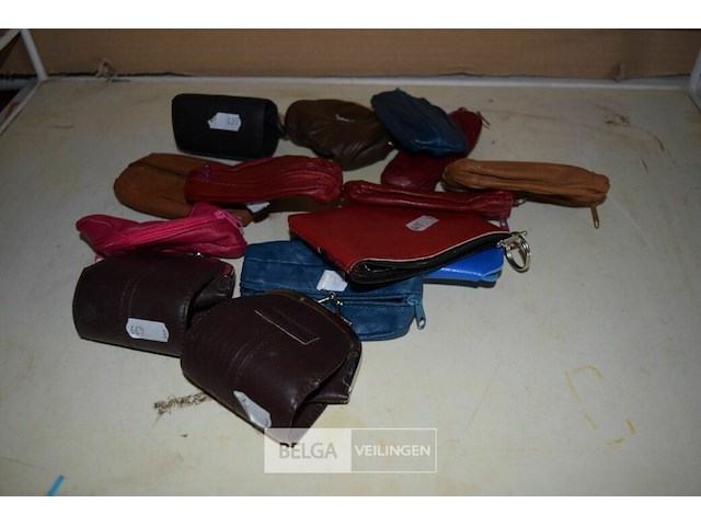 ±11 kleine geldbeugels - afbeelding 1 van  1