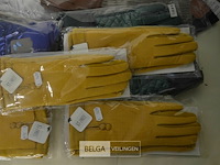 ±11 paar handschoenen div. kleuren - afbeelding 4 van  4