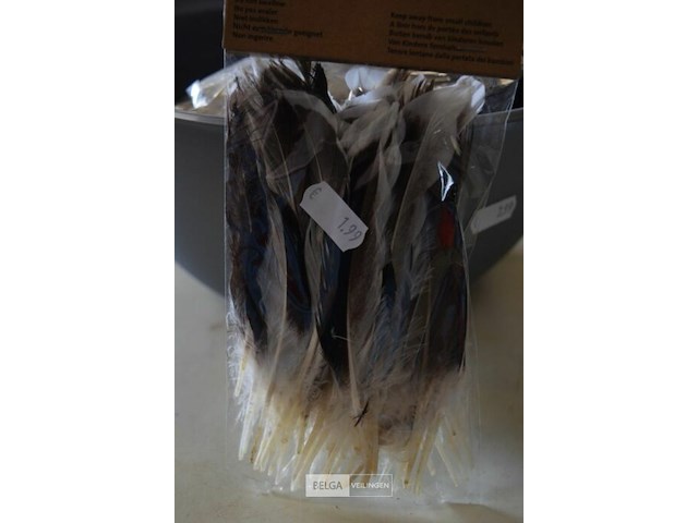 11 pakjes deco veertjes - afbeelding 2 van  2