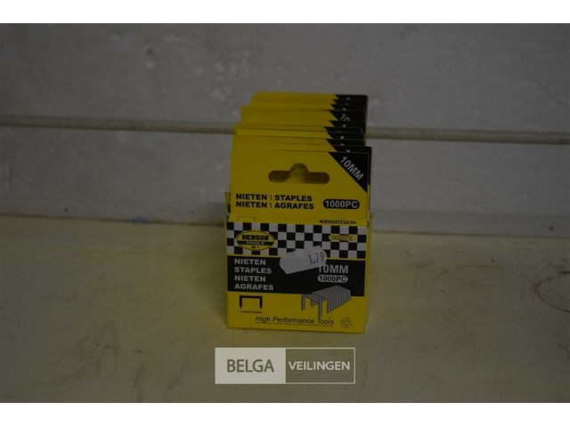 11 pakjes nietjes 10mm - afbeelding 1 van  3