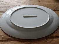 11 porseleinen ovale borden, 40 cm. - afbeelding 3 van  3