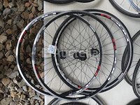 11 racefietswielen - afbeelding 3 van  12