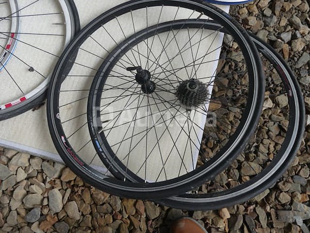 11 racefietswielen - afbeelding 10 van  12